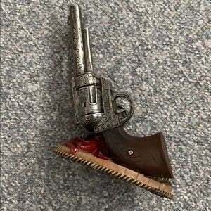 Wild West wine holder